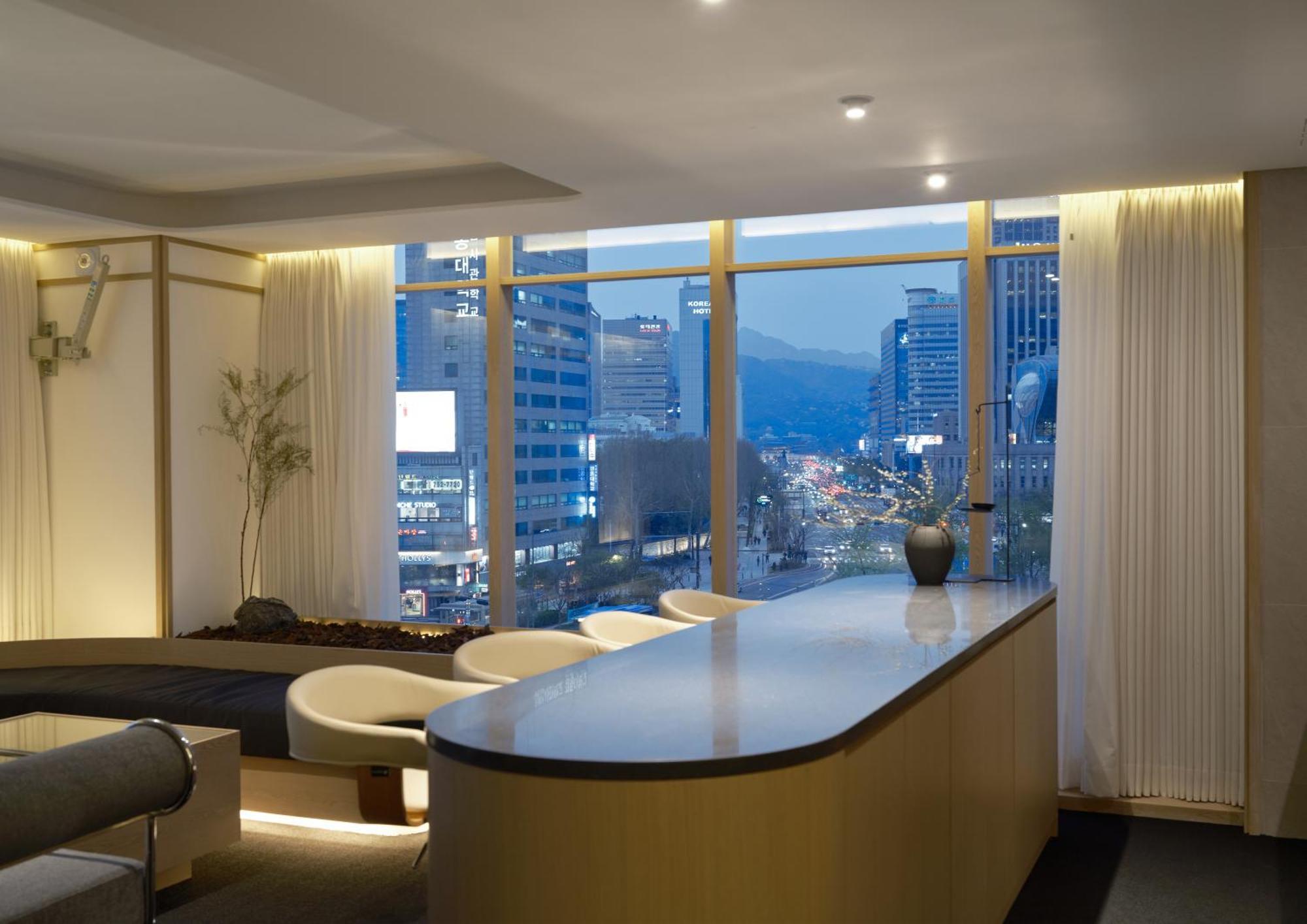 Uh Suite Seoul Deoksugung Exterior foto